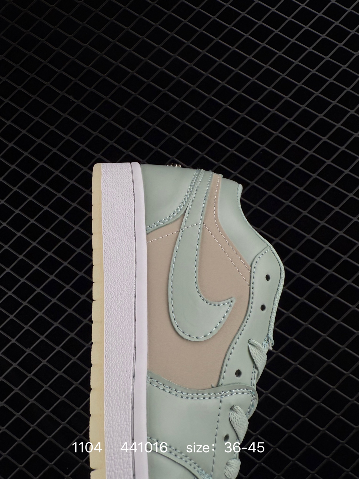 Nike Air Jordan 1 Mid”Green Yellow“